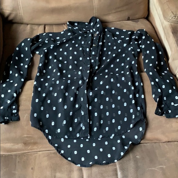 Sheer skull pattern button down - Picture 1 of 5